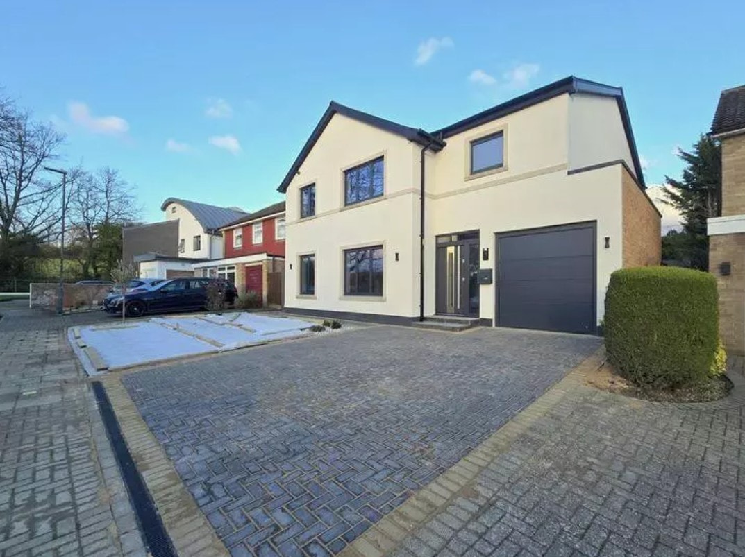 3 Warburton Close — completed front of house with first floor side extension and cobble block driveway