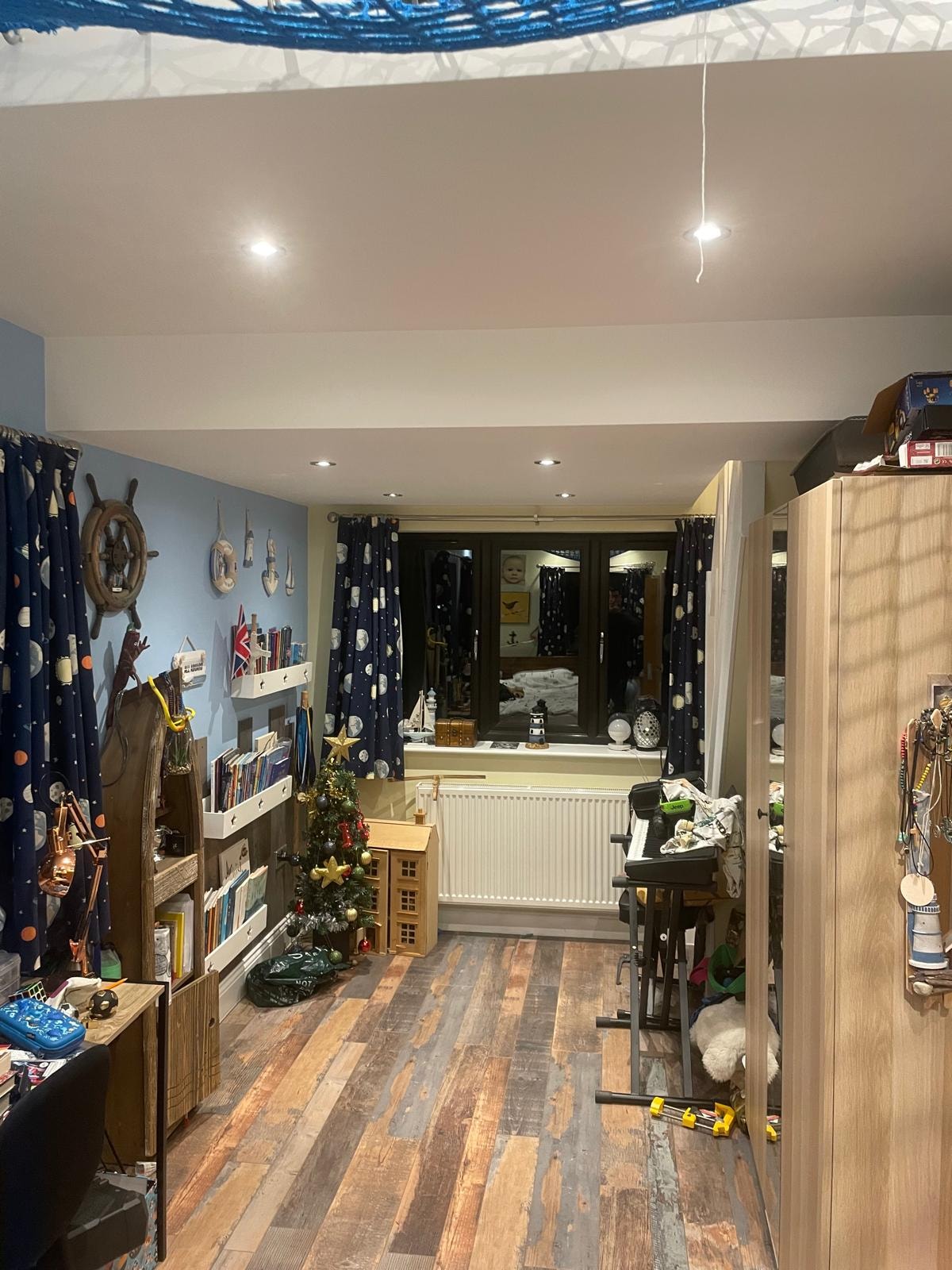 Nautical-themed bedroom interior